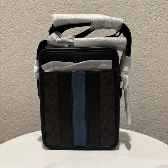 Coach Sullivan Crossbody Messenger Bag NWT
